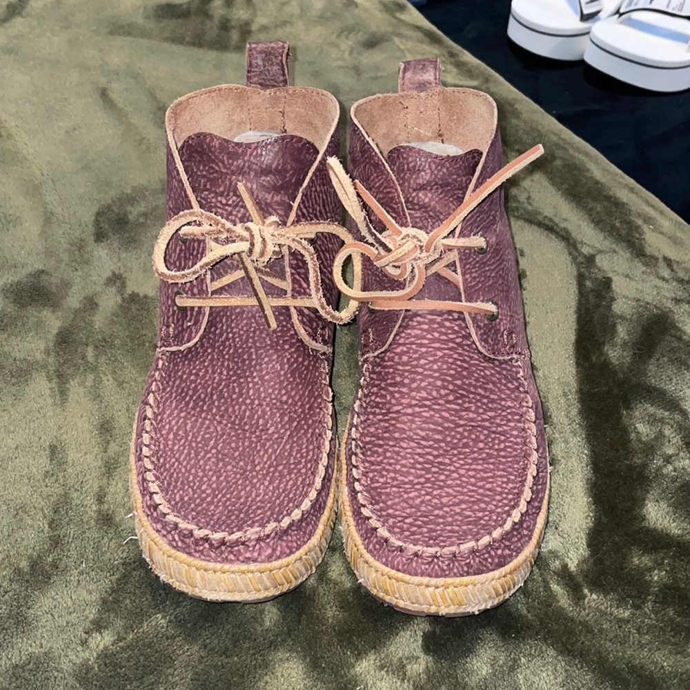 UGG Lace Up Moccasin- Size 7